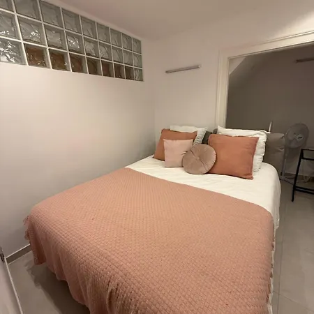 Romana Centre Apartmán *